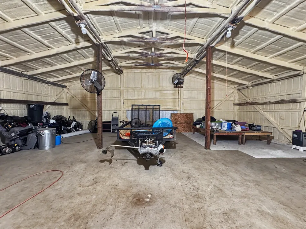 8683 436 ROAD Hulbert, OK 74441