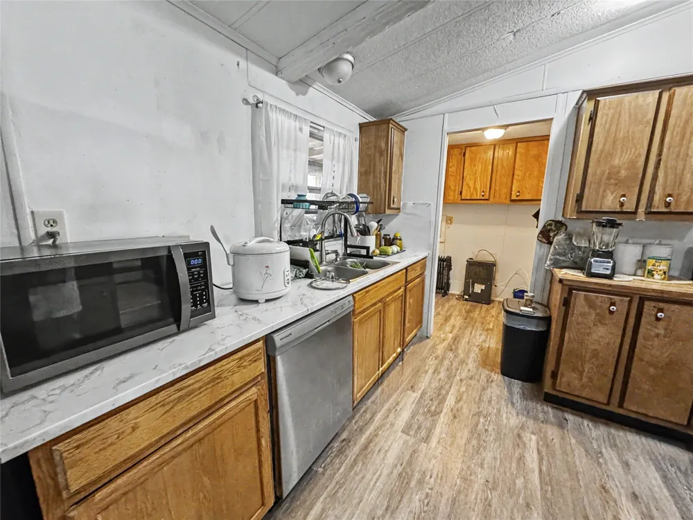 8683 436 ROAD Hulbert, OK 74441