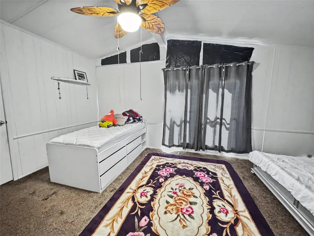 8683 436 ROAD Hulbert, OK 74441