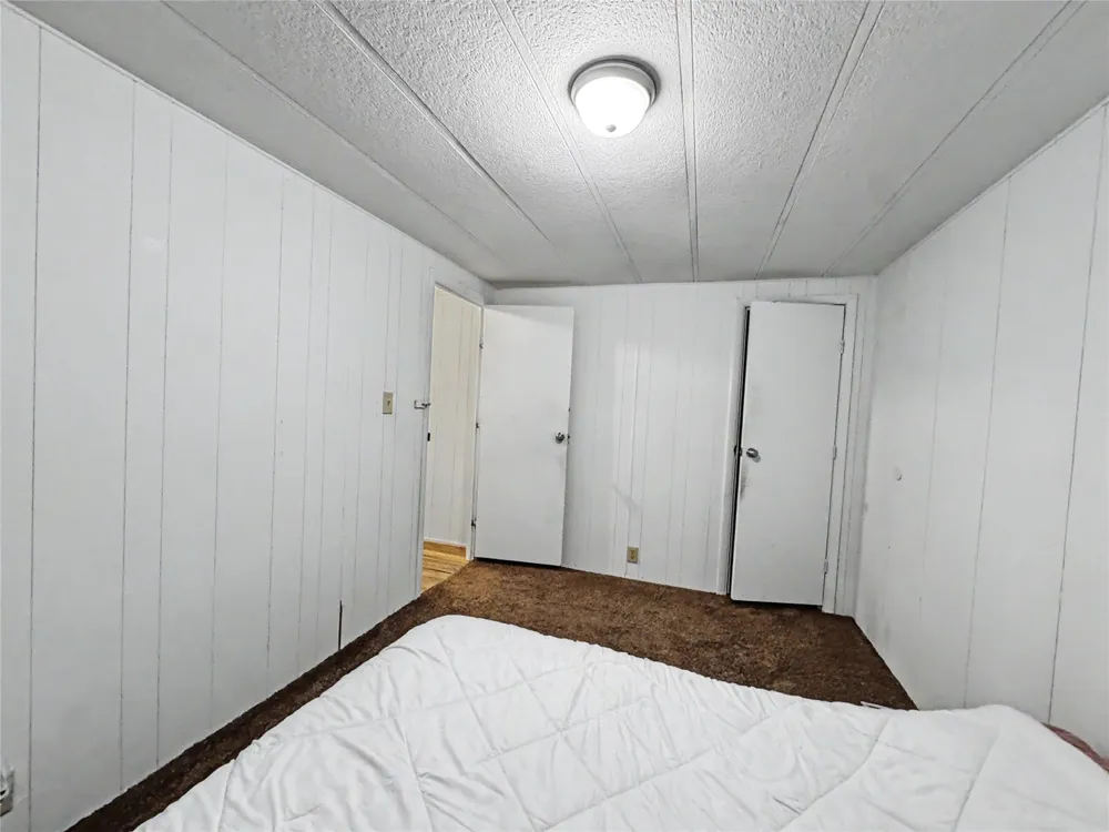 8683 436 ROAD Hulbert, OK 74441