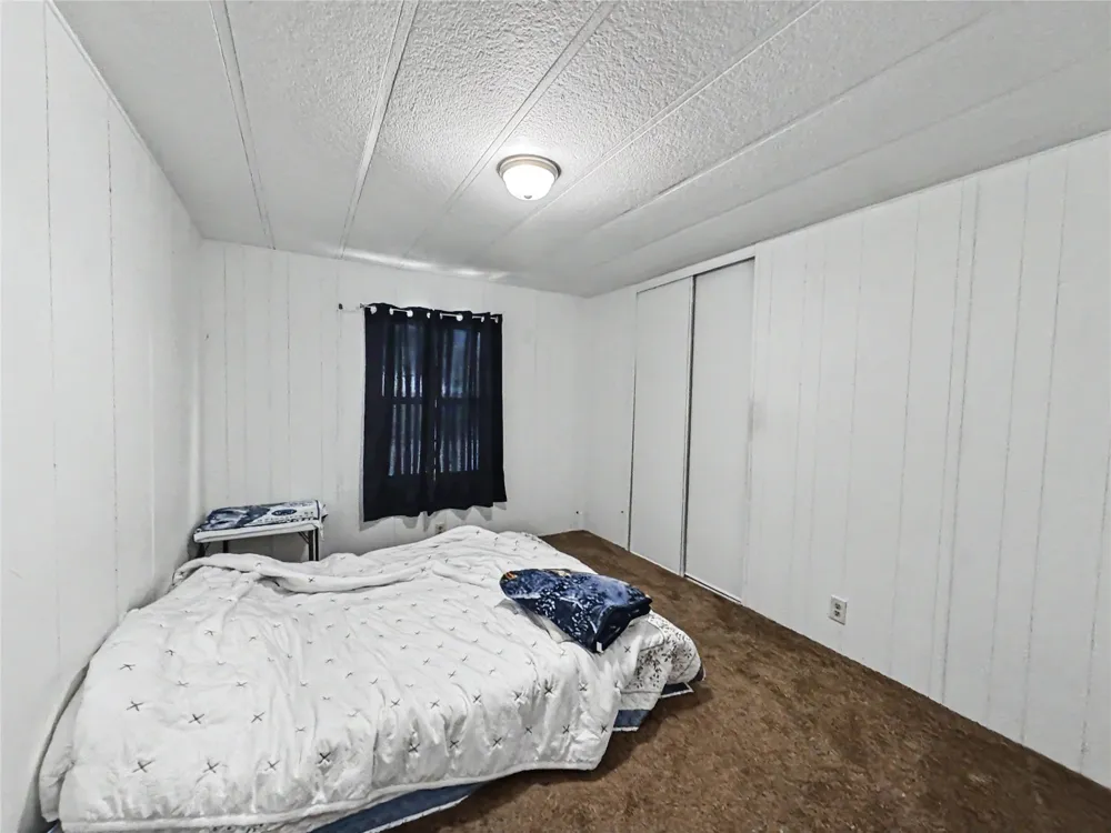 8683 436 ROAD Hulbert, OK 74441