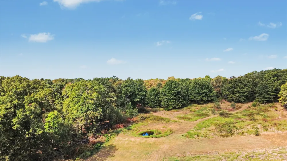 8683 436 ROAD Hulbert, OK 74441