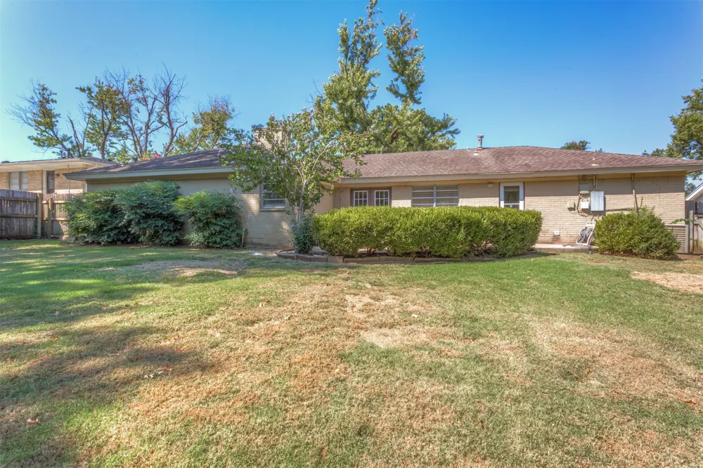 5833 S Joplin Avenue Tulsa, OK 74135