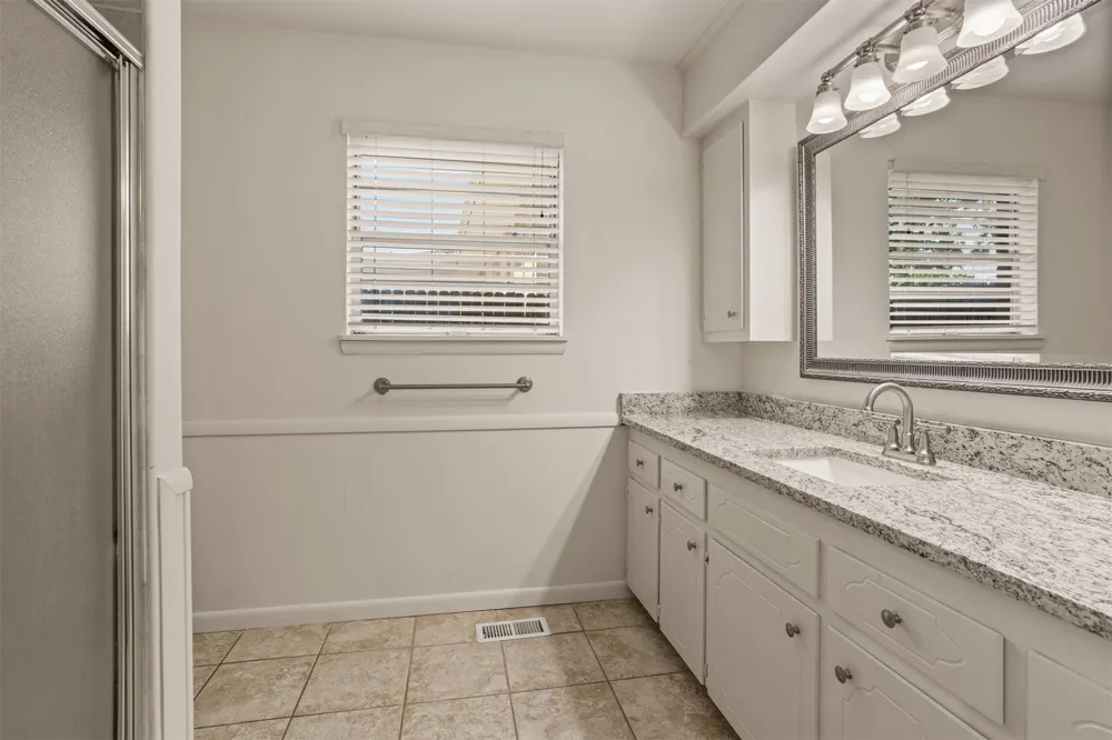 5833 S Joplin Avenue Tulsa, OK 74135