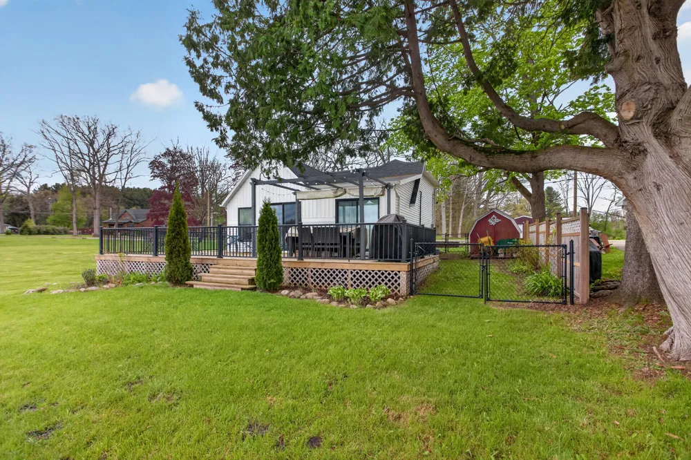 622 Swains Lake Drive Pulaski Township, MI 49237