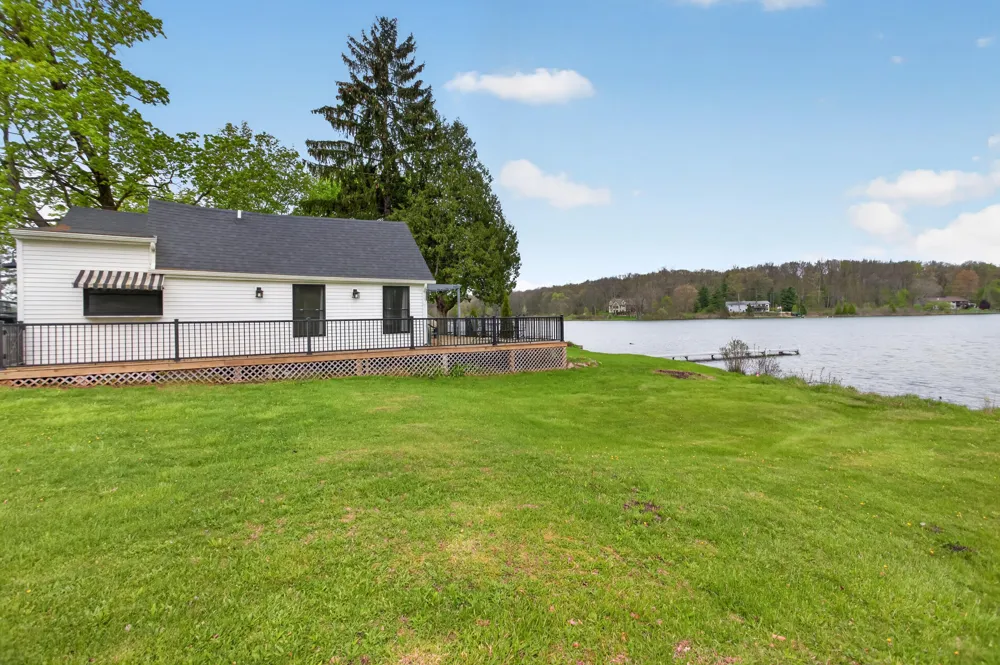 622 Swains Lake Drive Pulaski Township, MI 49237