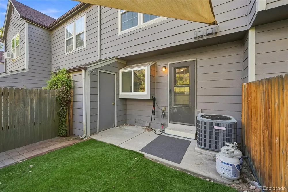 1228 S Flower Circle #C Denver, CO 80232