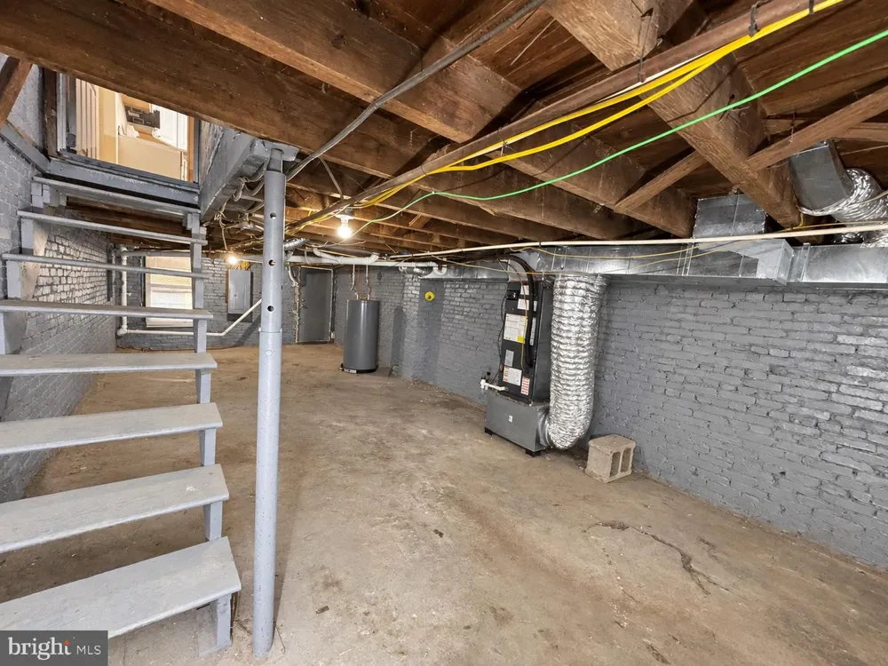 3313 PATON AVENUE Baltimore, MD 21215