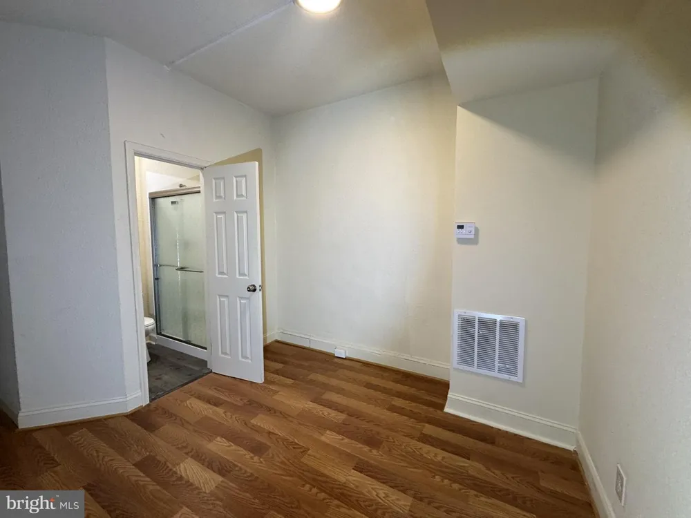 3313 PATON AVENUE Baltimore, MD 21215