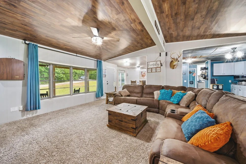 34964 Green Road Mannford, OK 74044