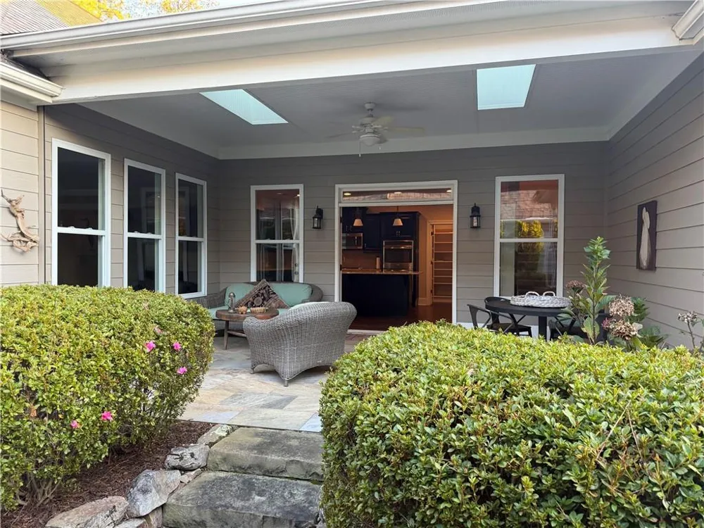 529 Audubon Circle Woodstock, GA 30188