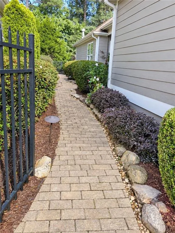 529 Audubon Circle Woodstock, GA 30188