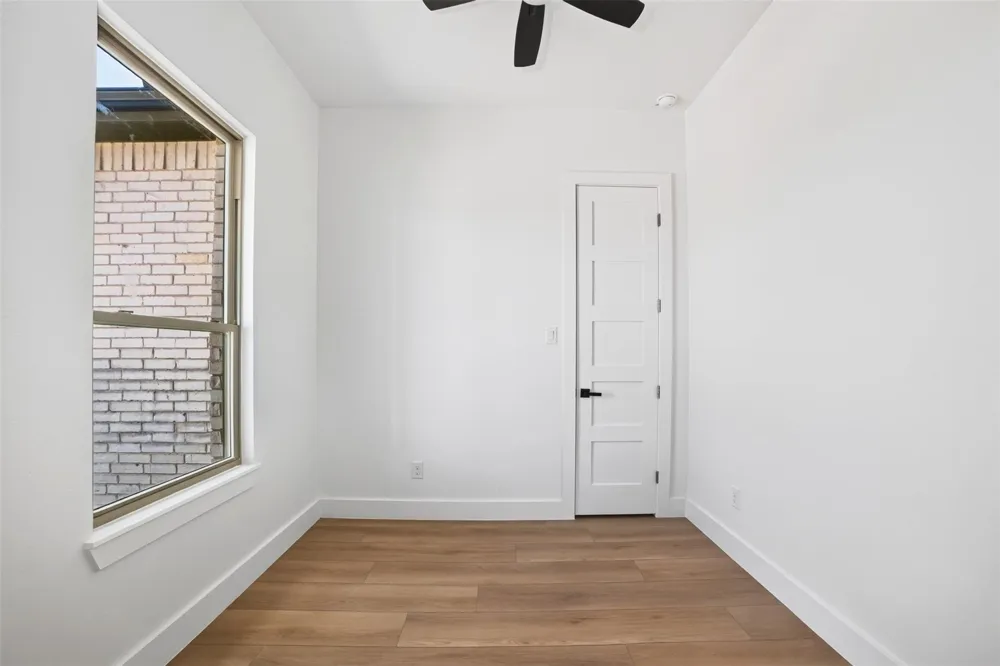 2821 Canvas Back Drive Lone Oak, TX 75453
