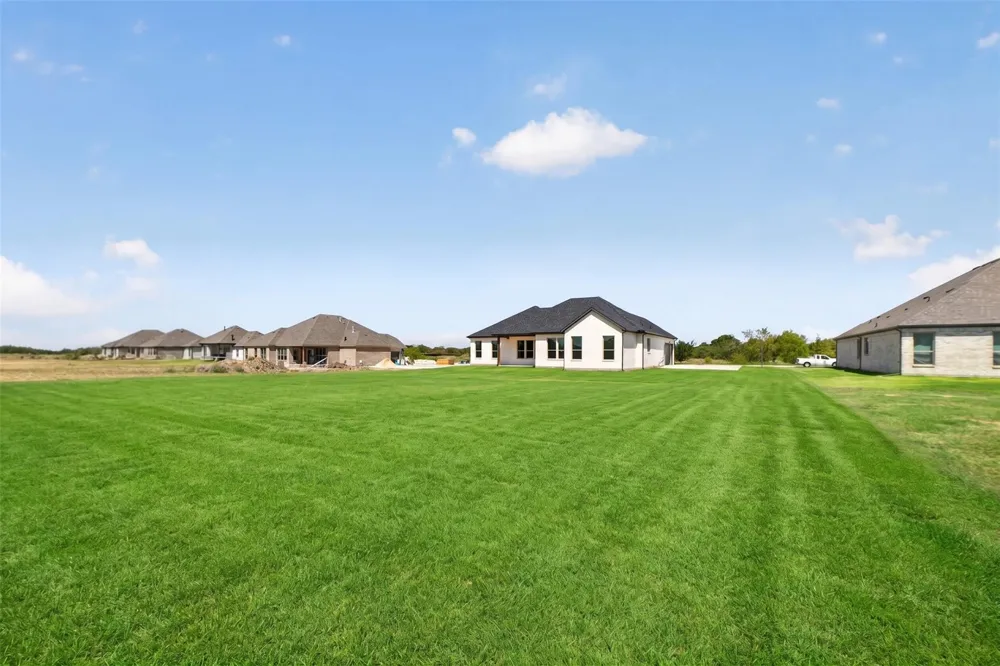 2821 Canvas Back Drive Lone Oak, TX 75453