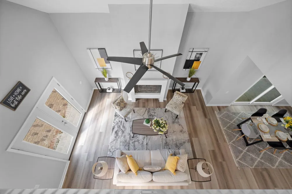 2922 Bering Drive Houston, TX 77057