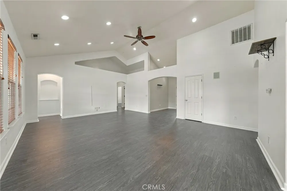 18094 Spyglass Hidden Valley Lake, CA 95467