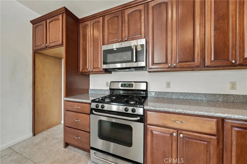 18094 Spyglass Hidden Valley Lake, CA 95467