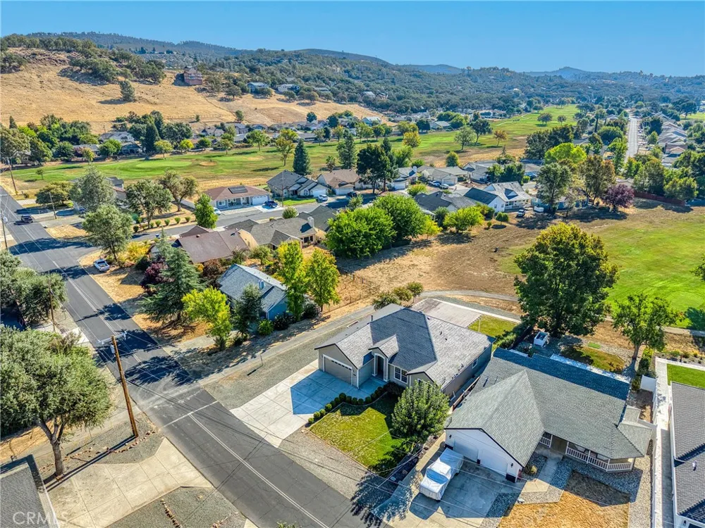 18094 Spyglass Hidden Valley Lake, CA 95467