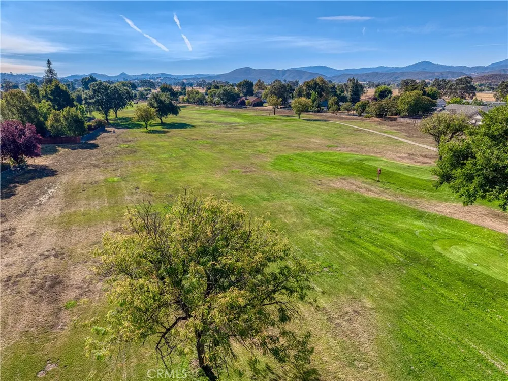 18094 Spyglass Hidden Valley Lake, CA 95467