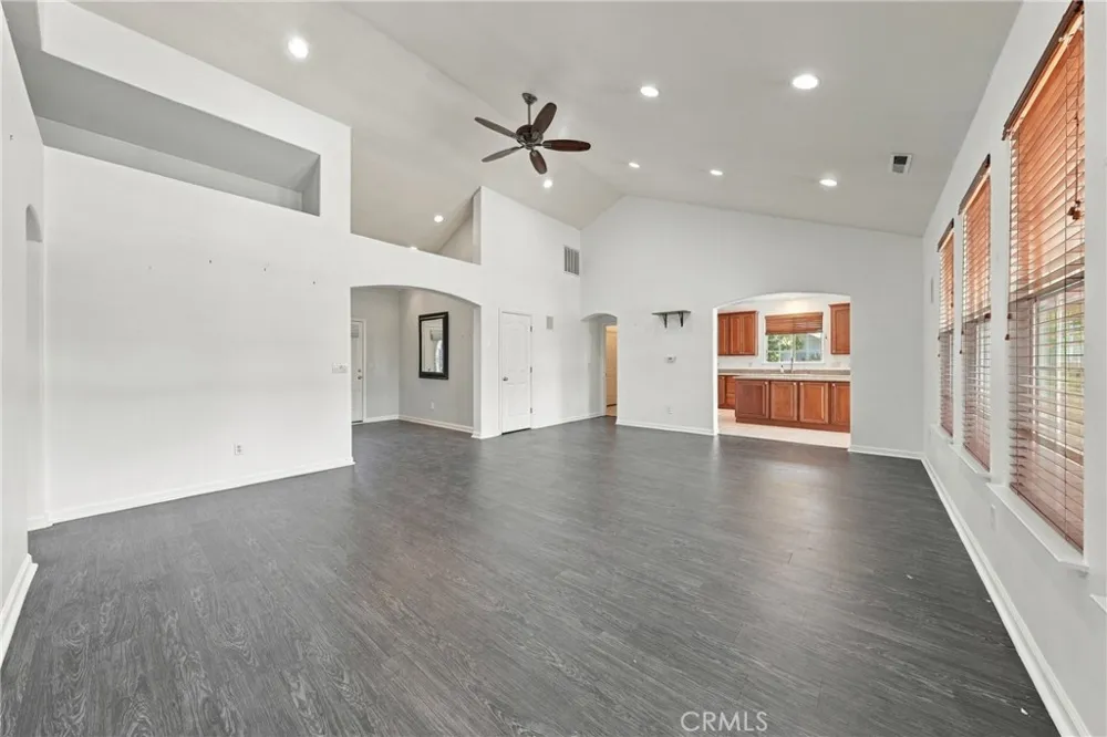 18094 Spyglass Hidden Valley Lake, CA 95467