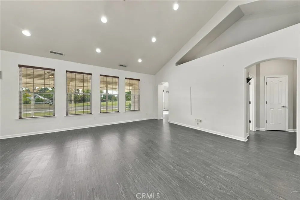 18094 Spyglass Hidden Valley Lake, CA 95467