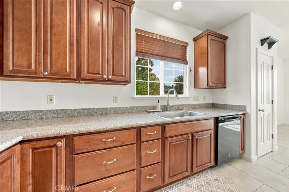 18094 Spyglass Hidden Valley Lake, CA 95467
