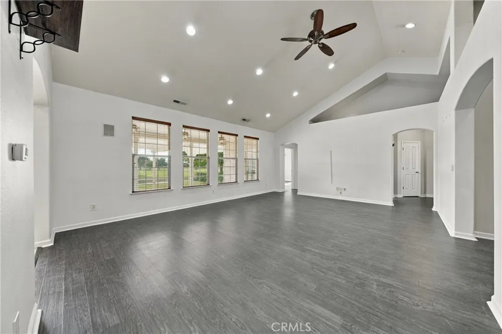 18094 Spyglass Hidden Valley Lake, CA 95467