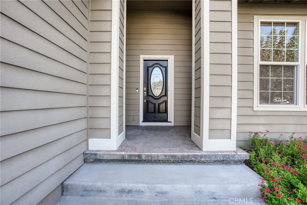 18094 Spyglass Hidden Valley Lake, CA 95467