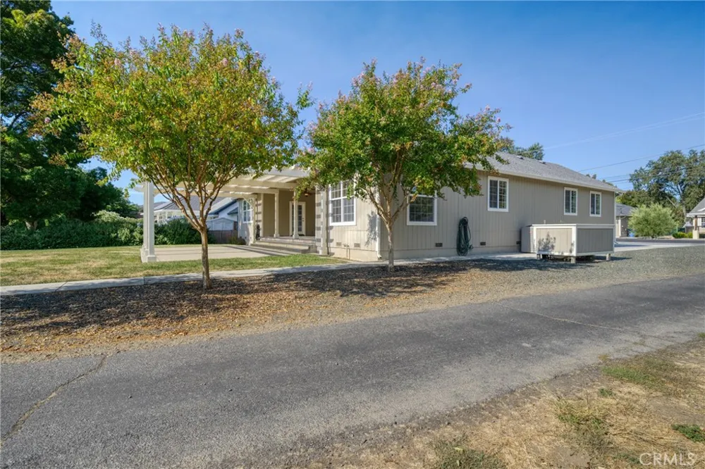 18094 Spyglass Hidden Valley Lake, CA 95467