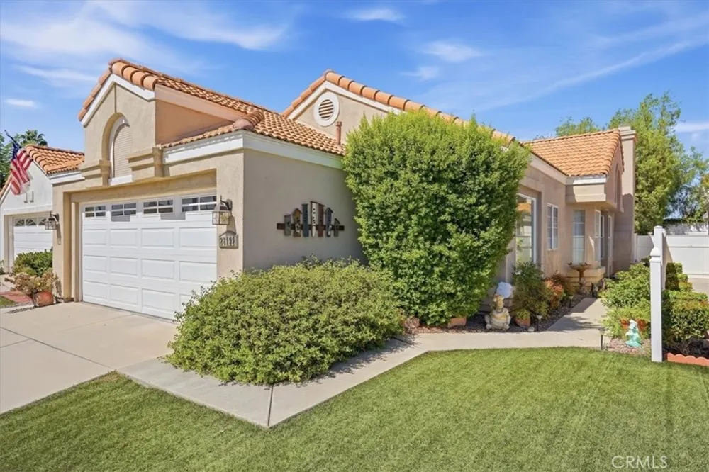 28192 Orangegrove Menifee, CA 92584