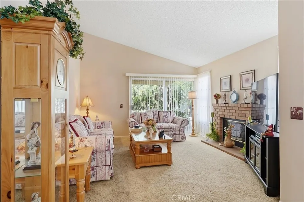 28192 Orangegrove Menifee, CA 92584
