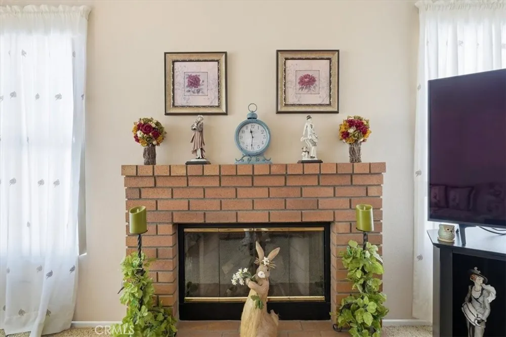28192 Orangegrove Menifee, CA 92584