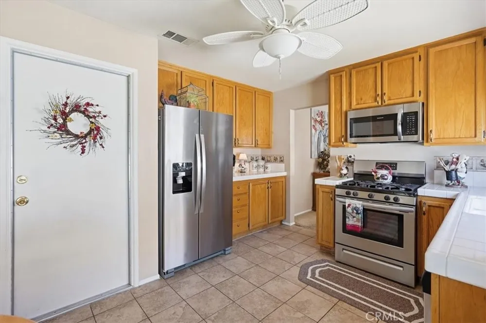 28192 Orangegrove Menifee, CA 92584