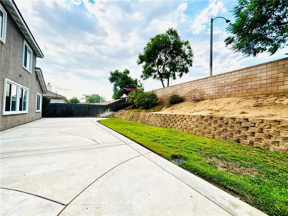 26866 Honors Moreno Valley, CA 92555