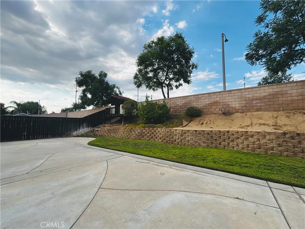 26866 Honors Moreno Valley, CA 92555
