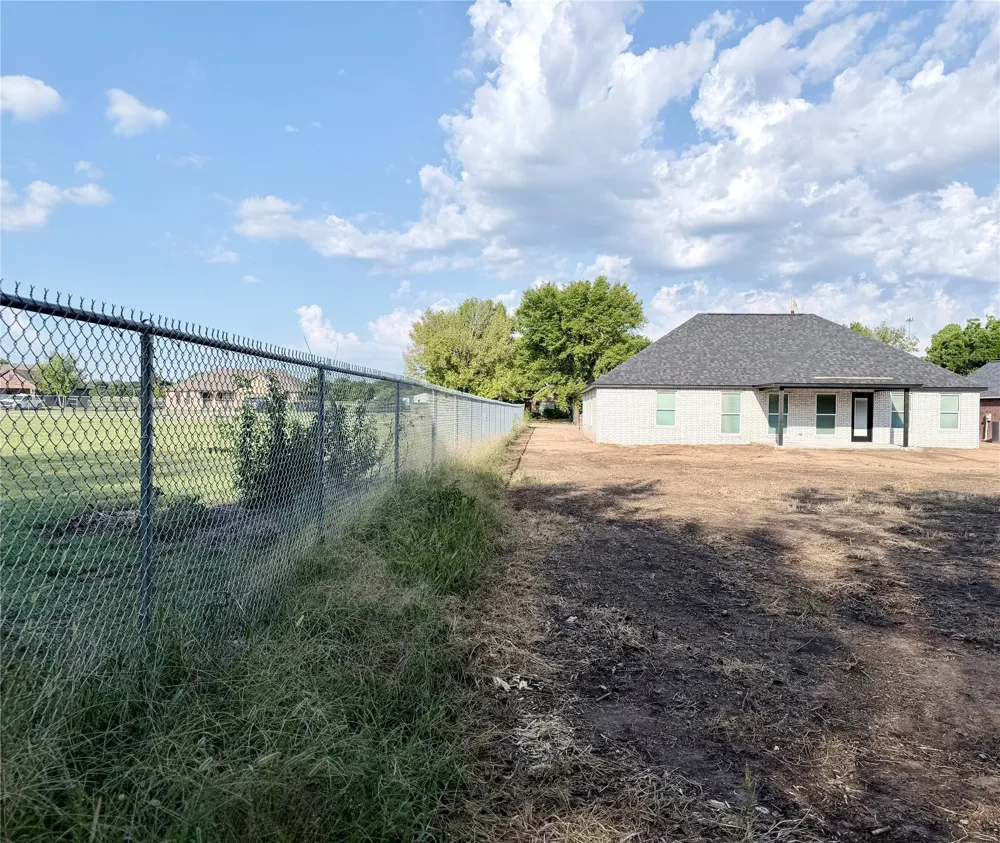 9937 Osage Drive Sperry, OK 74073
