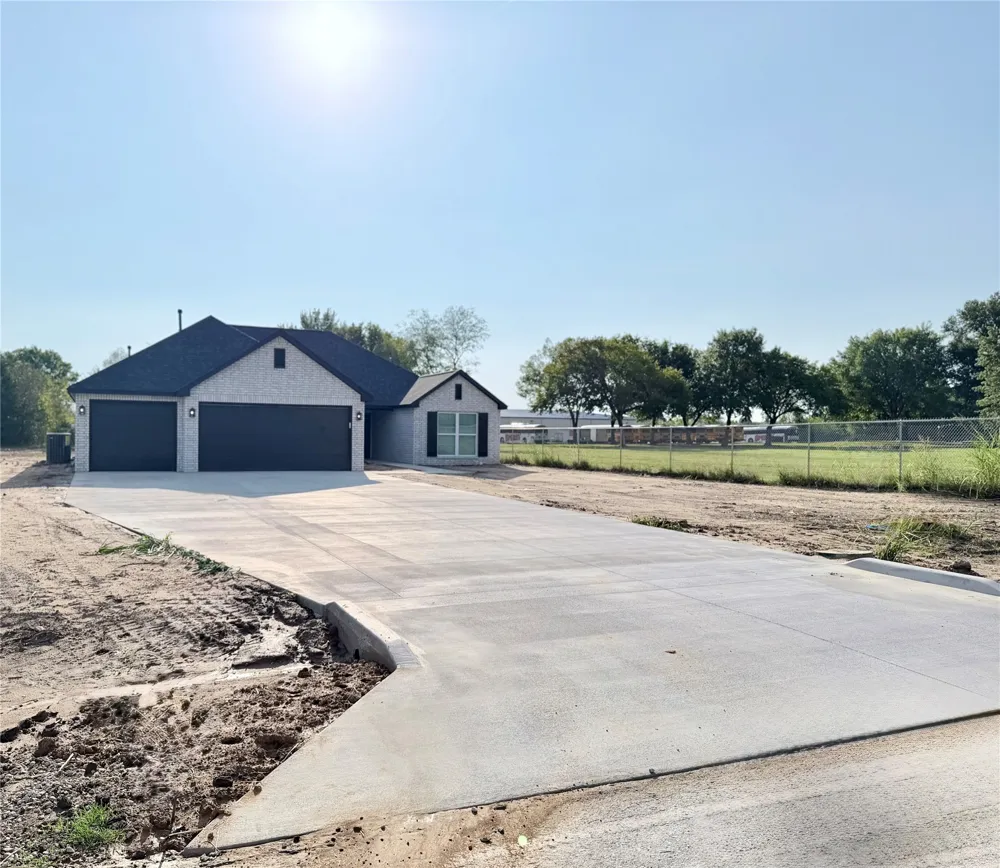 9937 Osage Drive Sperry, OK 74073
