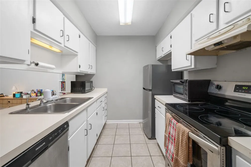 4100 NE 17TH TERRACE Gainesville, FL 32609