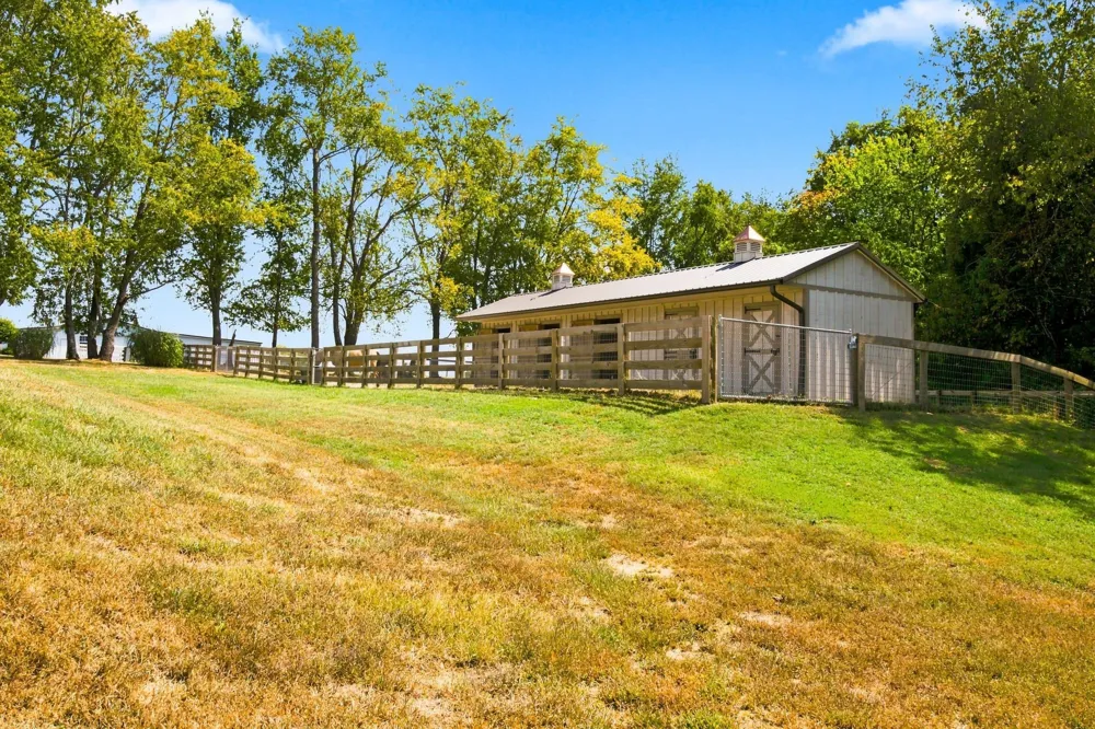 110 Akers Trl Gallatin, TN 37066