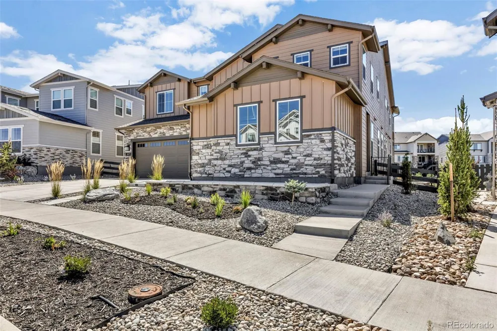 6671 Cross Bridge Circle Castle Rock, CO 80108