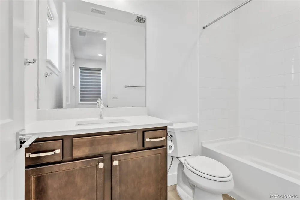 6671 Cross Bridge Circle Castle Rock, CO 80108