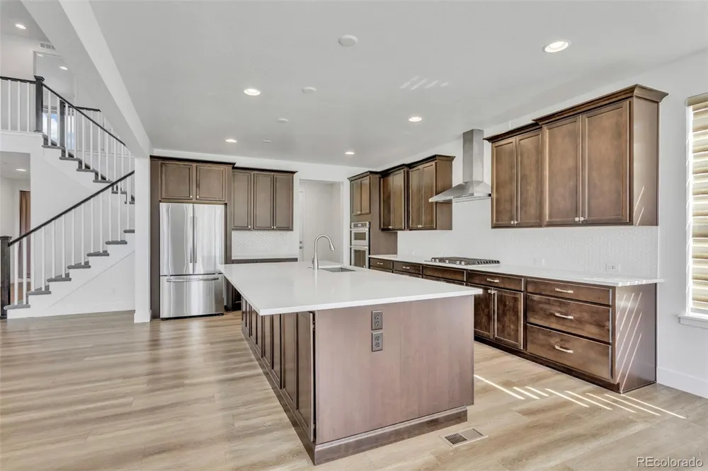 6671 Cross Bridge Circle Castle Rock, CO 80108