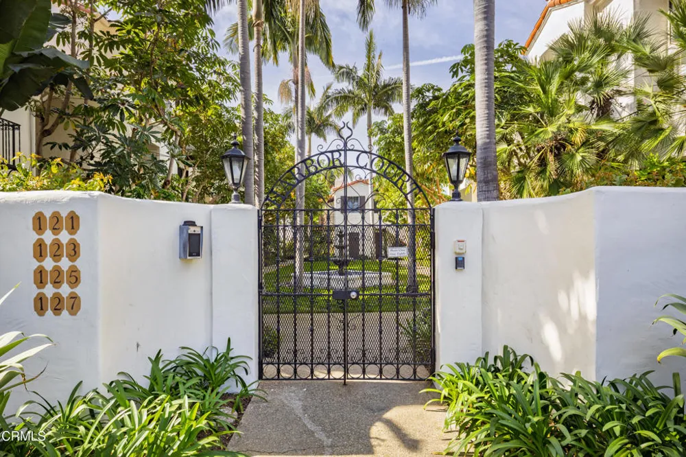 125 Bath Street #B2 Santa Barbara, CA 93101