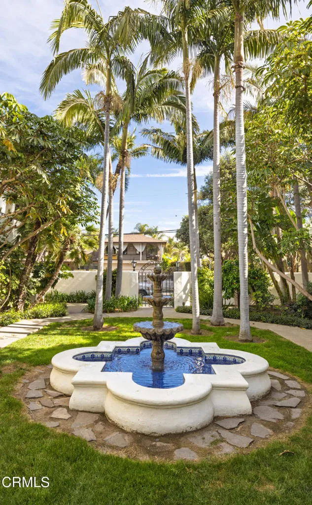 125 Bath Street #B2 Santa Barbara, CA 93101