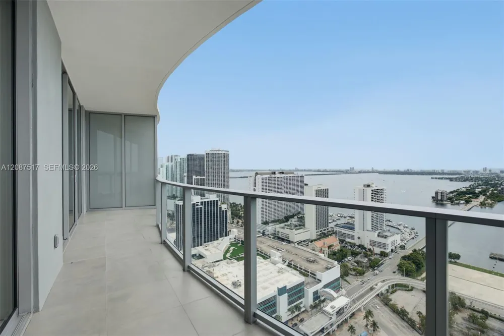 1400 BISCAYNE BLVD #4604C Miami, FL 33132