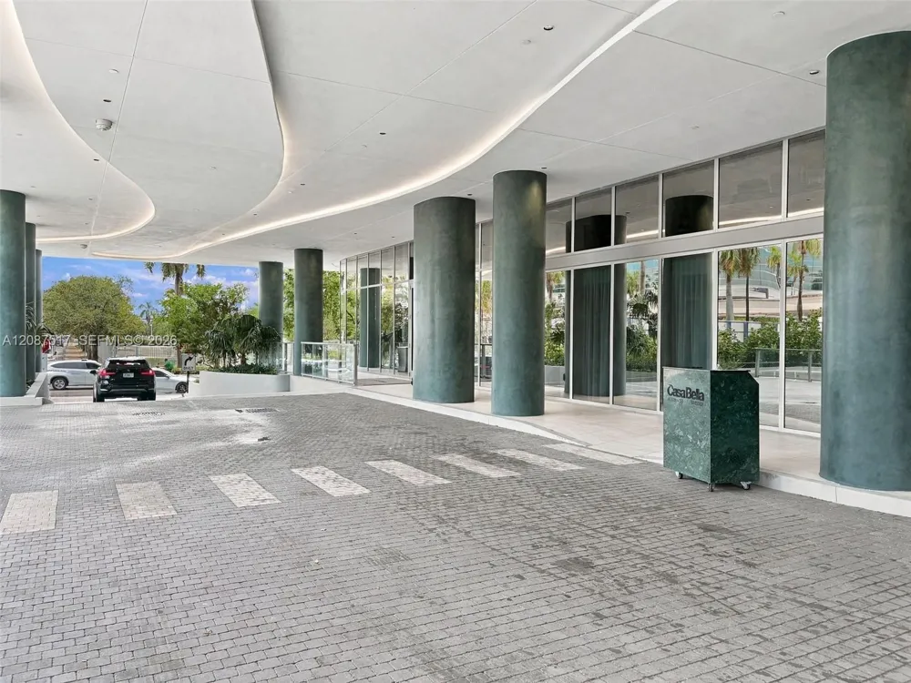 1400 BISCAYNE BLVD #4604C Miami, FL 33132