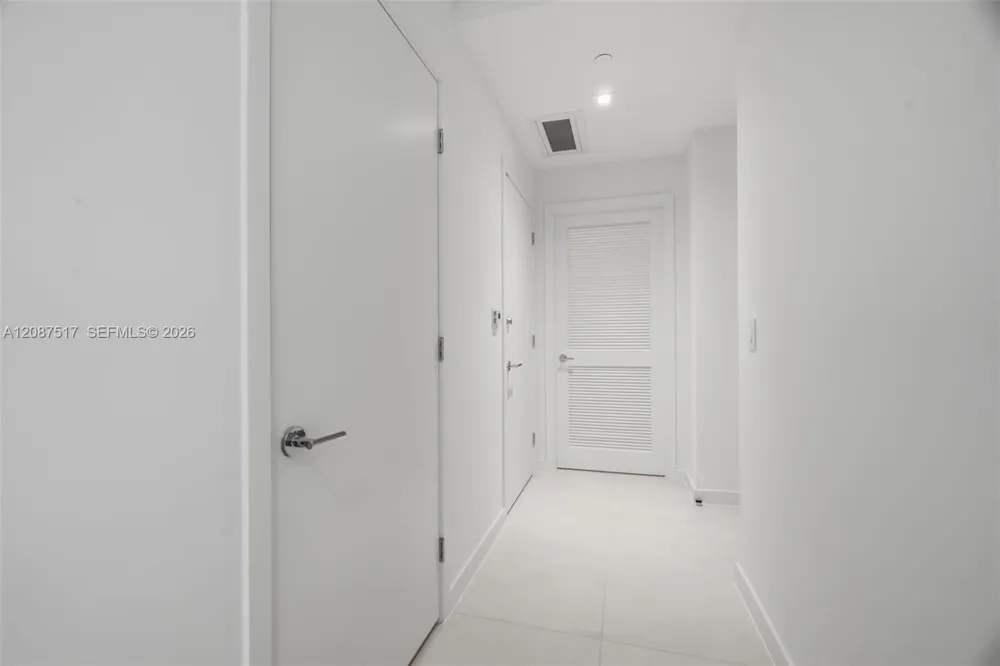 1400 BISCAYNE BLVD #4604C Miami, FL 33132