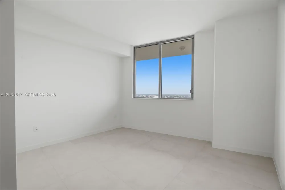 1400 BISCAYNE BLVD #4604C Miami, FL 33132