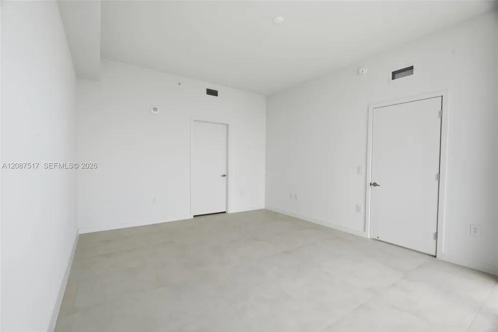 1400 BISCAYNE BLVD #4604C Miami, FL 33132