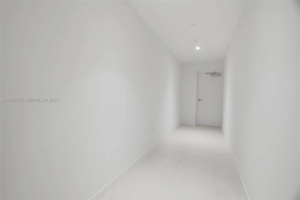 1400 BISCAYNE BLVD #4604C Miami, FL 33132